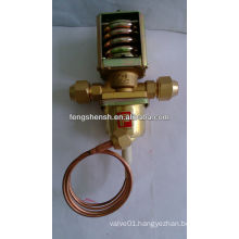 Refrigerator water pressure regulator adjustable